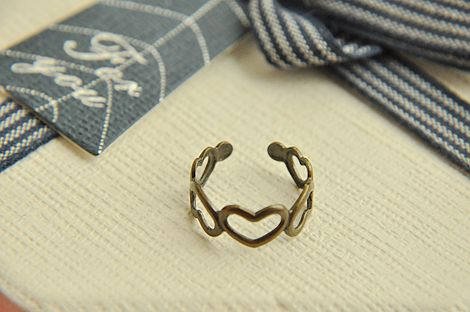 5pcs Adjustable Filigree Heart Rings | Brass Plated Bronze | Customizable Jewelry Ring Blanks