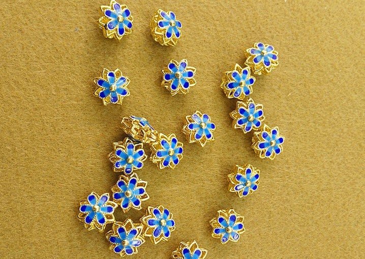 cloisonne pendant - cloisonne beads - 6pcs brass plated gold bluish blue cloisonne flower   bead