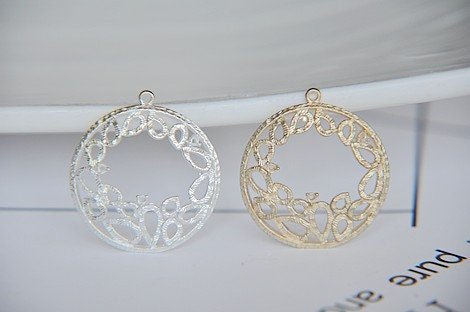 round brass pendant - filigree findings  -6pcs raw brass plating matt gold and silver pendant finding