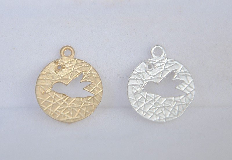 silver bird charm -silver or gold filled jewelry bird charm  -  6pcs raw brass plating matt bird pendant finding on sale