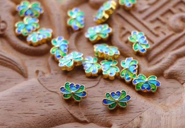 butterfly charms - cloisonne pendant - cloisonne beads - cloisonne butterfly - 4pcs brass plated gold bluish blue cloisonne bead