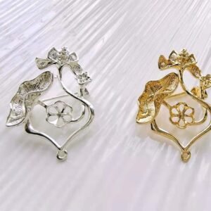 Flower Connector - Flower Brass Pendant - 2pcs brass plated  flower brooch