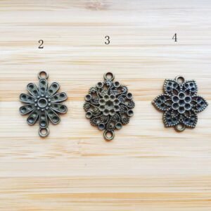 10 pcs Alloy Flower Charm-antique bronze  flower connector    Charm Pendant