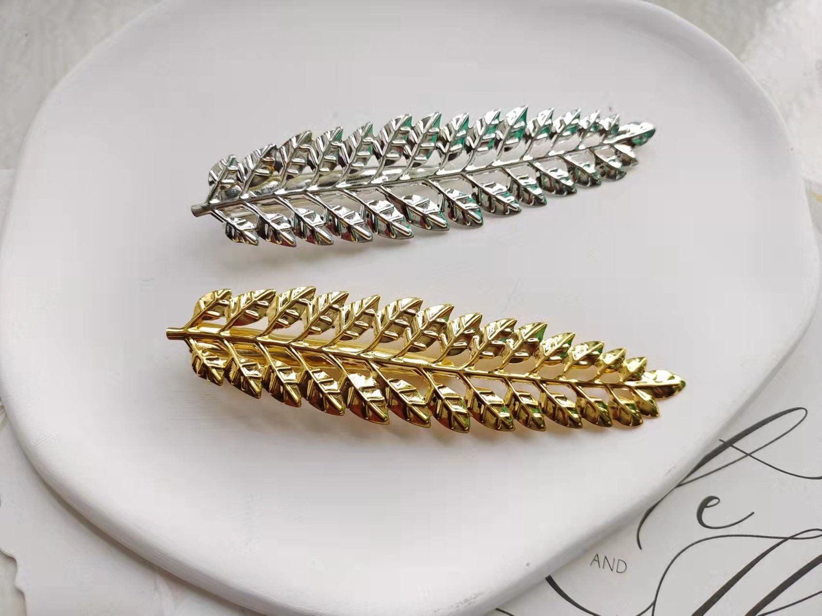 leaf hair clip - hair clip women - brass hair pin - 5pcs Brass  plating gold  flower Filigree hair comb  pin  finding