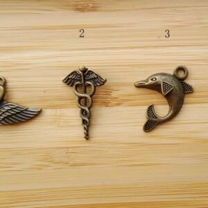 Antique Bronze bird charm pendant-10 pcs antique bronze  plating  swan  pendant finding