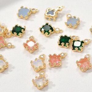 zircon crystal snowflakes charm - Cubic zircon charm  DIY Supplies for Jewelry Making   4pcs