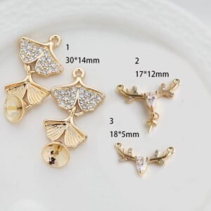 cubic zirconia  ginkgo leaf charm - deer horn connector - leaves Brass Pendant - brass leaf charm - zircon antlers of deer  4pcs xsg167