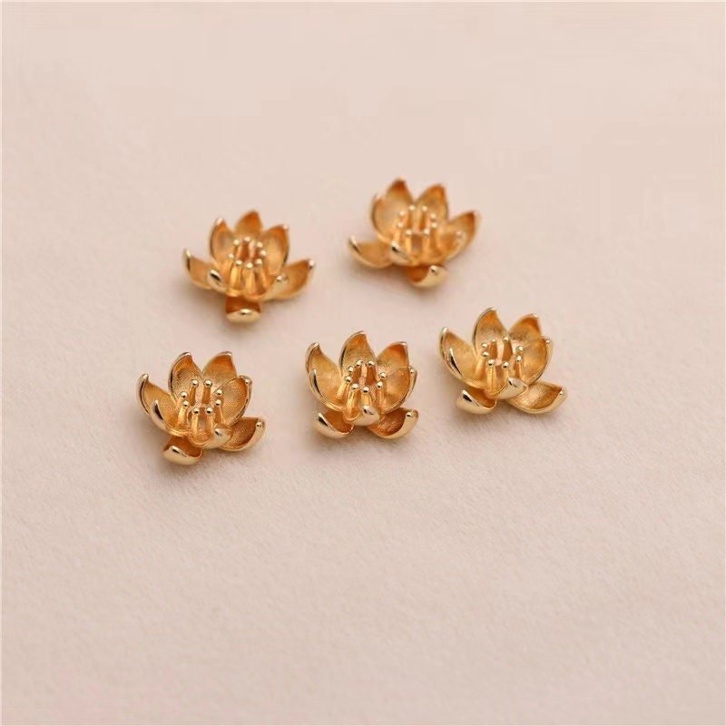 10pcs gold jewelry flower charm - Flower Connector - Flower Brass Pendant