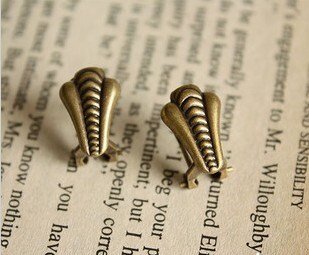 10pcs bronze ear clip - Brass Ear post - stud earring finding