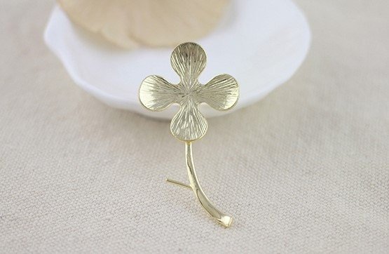 safety pin brooch - vintage brass brooch -3pcs raw Brass plating gold flower brooch  cab  finding