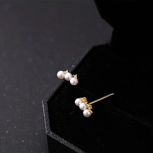 Pearl Bar Earrings Minimalist • Beaded Stud Earrings • Dainty Second Hole Earrings • Perfect Gift for Her