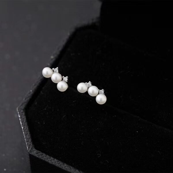 Pearl Bar Earrings Minimalist • Beaded Stud Earrings • Dainty Second Hole Earrings • Perfect Gift for Her