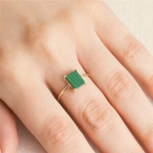 Baguette Ring Minimalist • Emerald-Cut Gemstone Ring • Vintage Style Birthstone Jewelry • Perfect Gift for Her (复制)